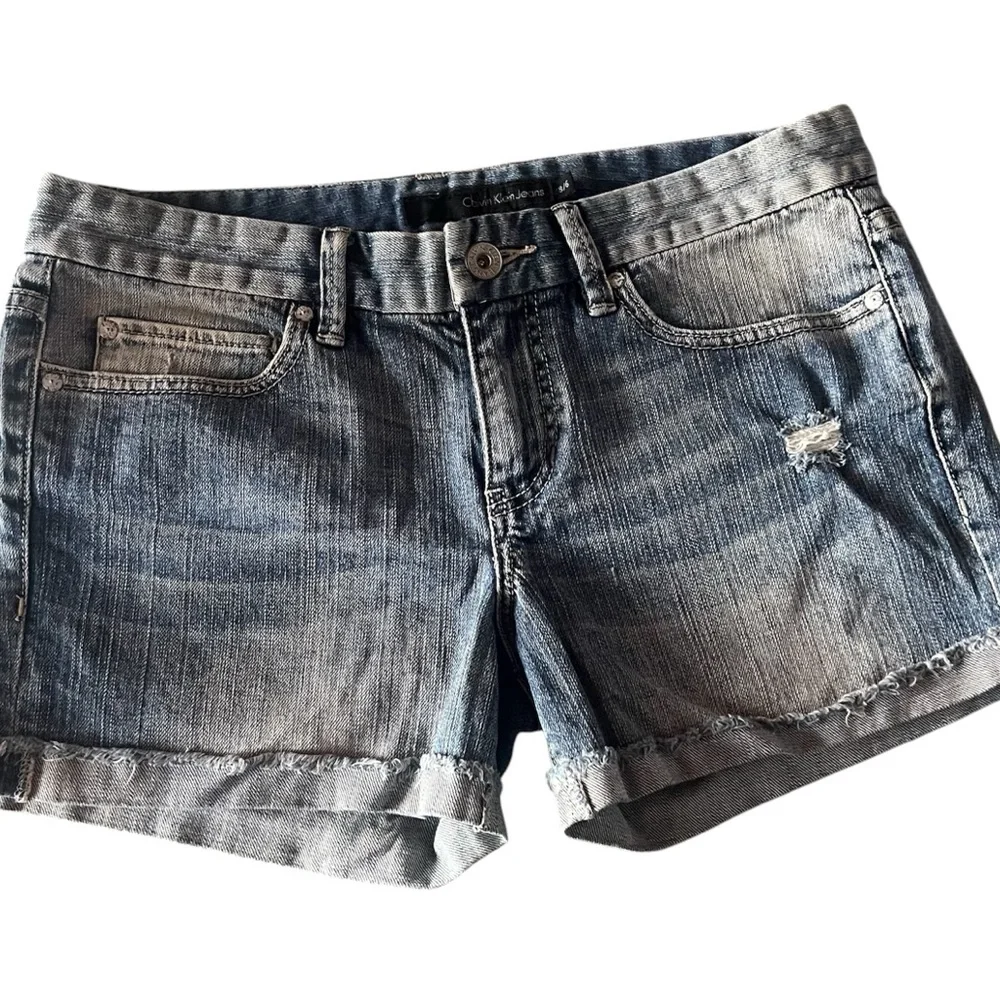 Calvin Klein Mid Rise Cuffed Jean Shorts Women’s Cut Off Stretch Blue Denim 6